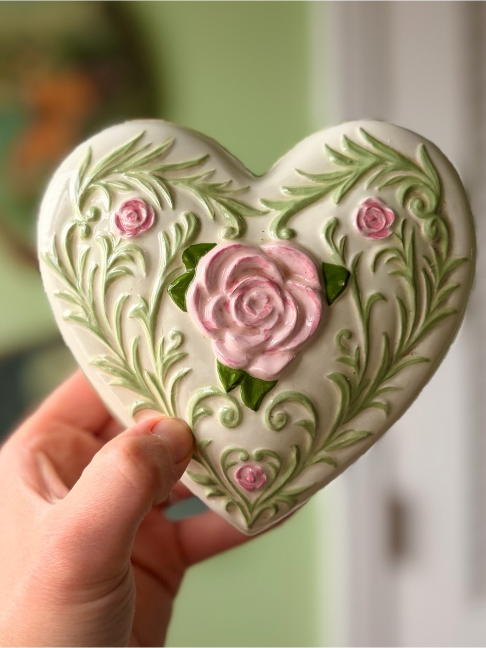 Heart-Shaped Floral Trinket Box Vintage and Rustic with Cottagecore Flare - Picture 2 of 11